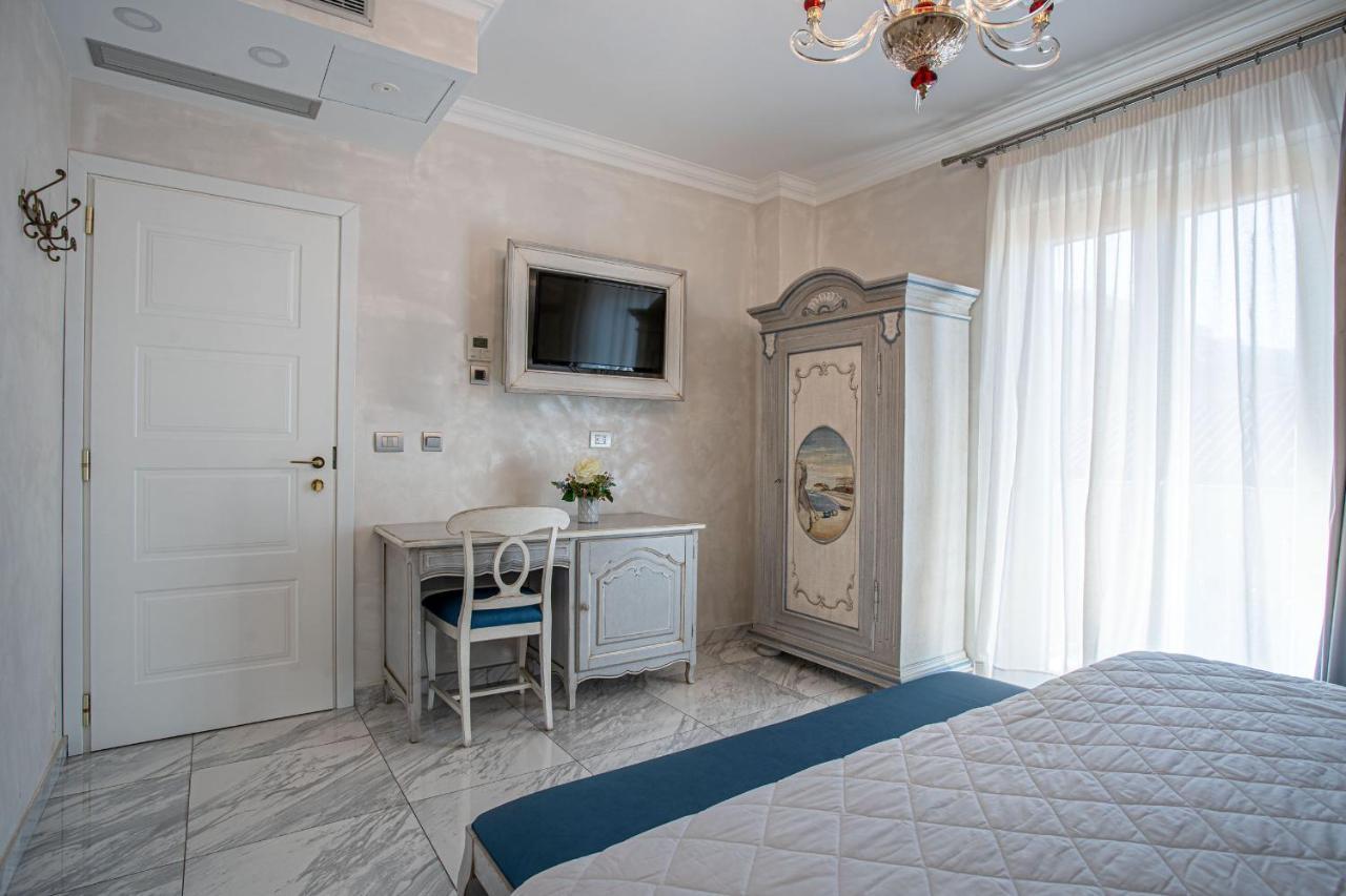 Hotel Colomba D'oro 4*